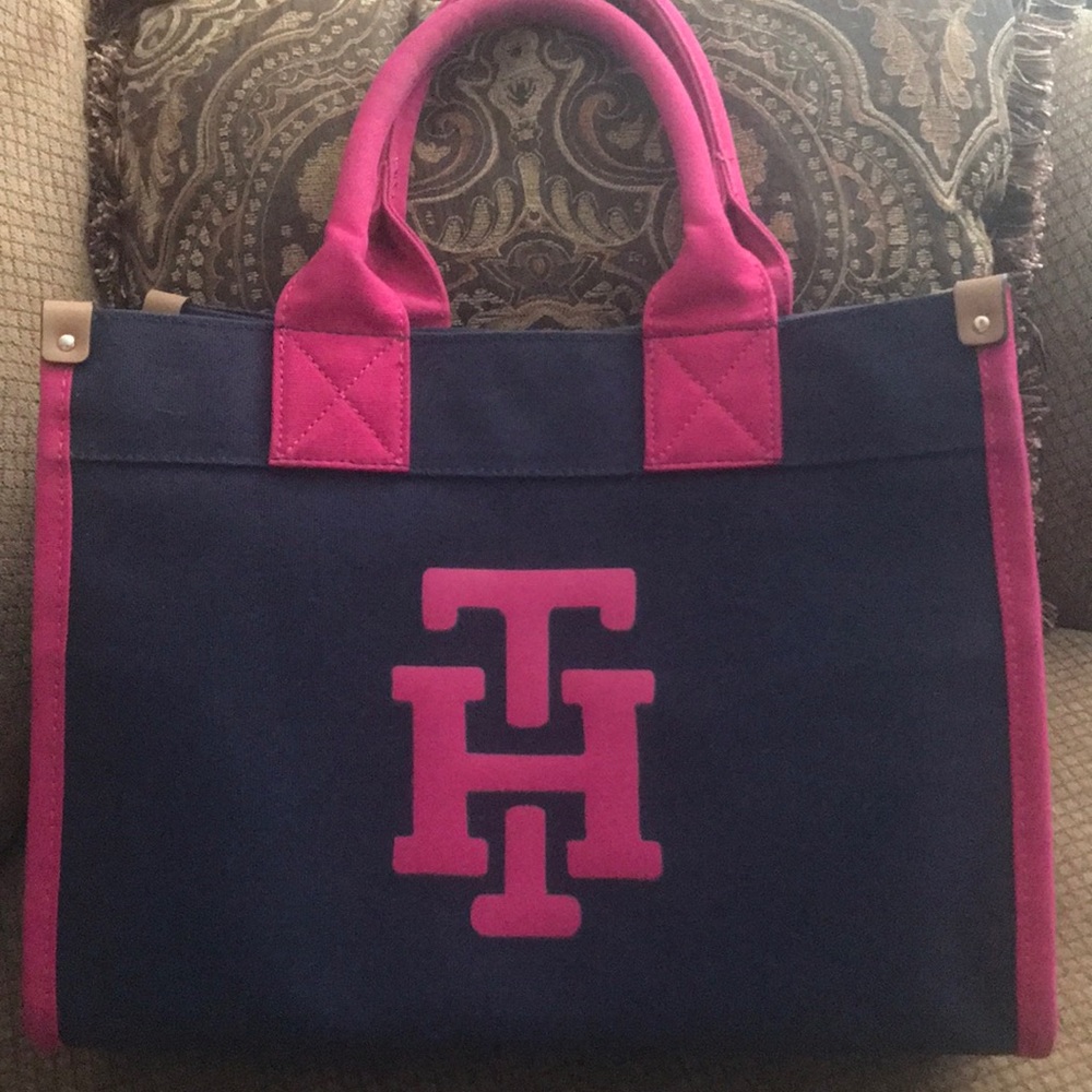 Tommy Hilfiger bag